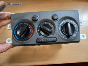 Used Heater control panel Mazda Premacy 1.8 16V Price € 20,00 Margin scheme offered by Autobedrijf Brooks