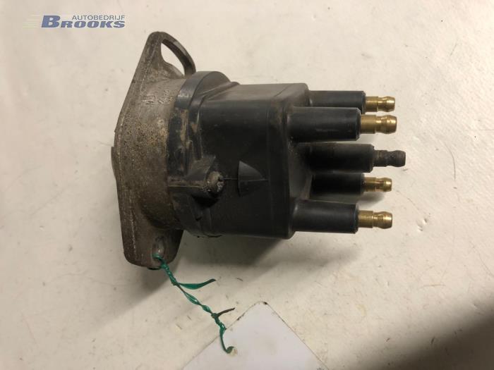 Gebrauchte Zündung (komplett) Renault Clio (B/C57/357/557/577) 1.4 RN,RT,S,Autom.Kat. Preis € 20,00 Margenregelung angeboten von Autobedrijf Brooks