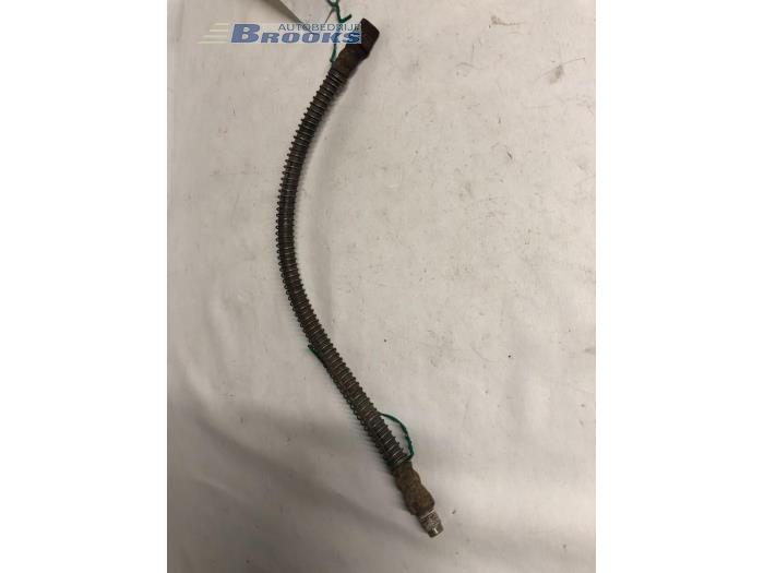 Begagnade Främre bromsslang Citroen Saxo 1.0i X Pris € 10,00 Marginaltabell erbjuds av Autobedrijf Brooks