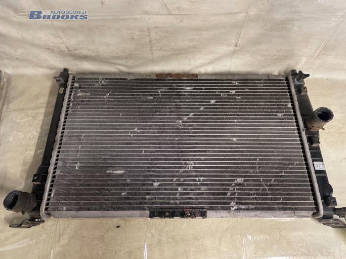 Usagé Radiateur Daewoo Lanos (TA/TF08/48/86) 1.3 Prix € 15,00 Règlement à la marge proposé par Autobedrijf Brooks