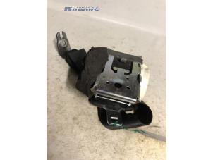 Used Rear seatbelt, left Ford Focus 2 Wagon 1.6 TDCi 16V 110 Price € 15,00 Margin scheme offered by Autobedrijf Brooks
