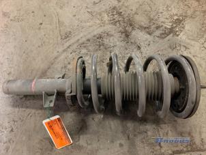 Used Front shock absorber rod, right Ford Usa Windstar 3.0 Price € 15,00 Margin scheme offered by Autobedrijf Brooks