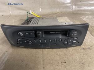 Usagé Radio/Cassette Renault Megane Prix € 25,00 Règlement à la marge proposé par Autobedrijf Brooks