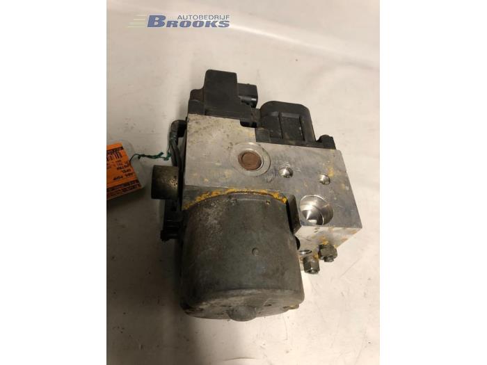 Usagé Bloc ABS Opel Astra G Caravan (F35) 1.6 16V Prix € 25,00 Règlement à la marge proposé par Autobedrijf Brooks