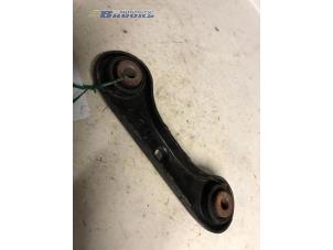 Gebrauchte Reaktionsstange links hinten Rover 45 1.4 16V Preis € 10,00 Margenregelung angeboten von Autobedrijf Brooks