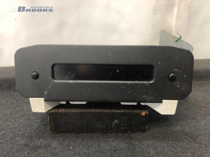Begagnade Innerdisplay Peugeot 206 (2A/C/H/J/S) 1.4 XR,XS,XT,Gentry Pris € 15,00 Marginaltabell erbjuds av Autobedrijf Brooks