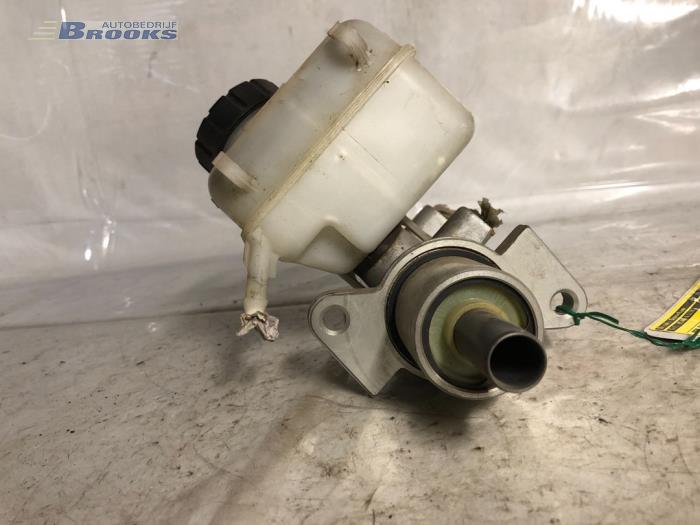 Brake pump from a Opel Astra G (F08/48) 1.6 2002