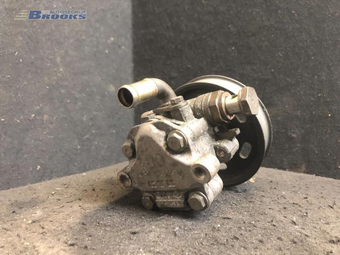 Power steering pump Volkswagen Golf IV Variant 1.9 TDI 100 1J0422152A