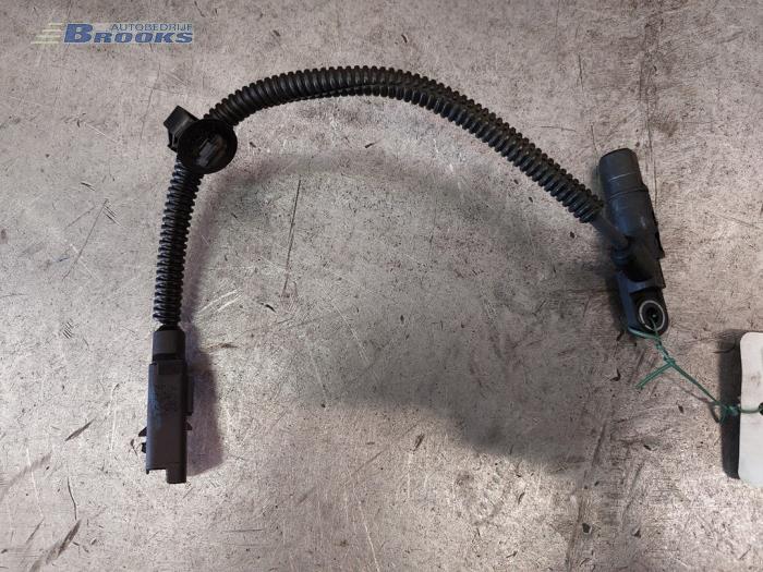 Begagnade Kamaxelsensor Peugeot 5008 I (0A/0E) 1.6 HDiF 16V Pris € 15,00 Marginaltabell erbjuds av Autobedrijf Brooks