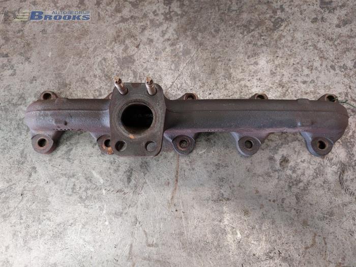 Gebrauchte Abgaskrümmer Peugeot 5008 I (0A/0E) 1.6 HDiF 16V Preis € 25,00 Margenregelung angeboten von Autobedrijf Brooks