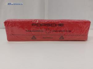 Usados Triángulo de seguridad Porsche Panamera (970) 3.0 D V6 24V Precio € 20,00 Norma de margen ofrecido por Autobedrijf Brooks
