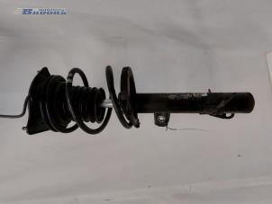 Used Front shock absorber rod, right BMW Mini One/Cooper (R50) 1.6 16V One Price € 30,00 Margin scheme offered by Autobedrijf Brooks