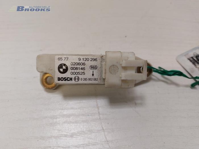 Begagnade Airbagsensor BMW Mini (R50/53) 1.6 16V One Pris € 15,00 Marginaltabell erbjuds av Autobedrijf Brooks