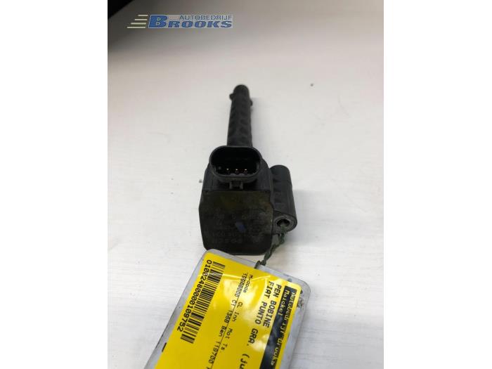 Bobine D'allumage Bosch 0221504024 – Haute Performance, Fiable, Compatible Avec De Nombreux Véhicules
