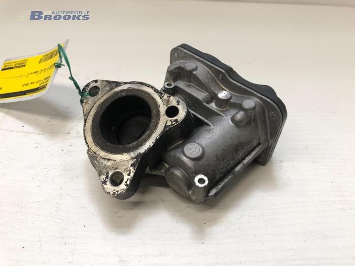 Gebrauchte AGR Ventil Renault Clio IV (5R) 1.5 Energy dCi 90 FAP Preis € 15,00 Margenregelung angeboten von Autobedrijf Brooks