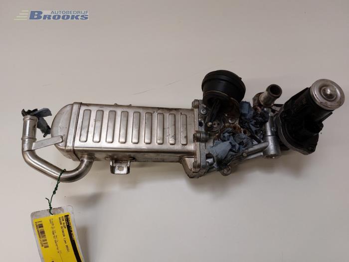 EGR valve Skoda Octavia Combi 1.6 TDI Greenline 03L131512BJ CAYC