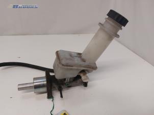 Używane Glówny cylinder hamulcowy Fiat Doblo (223A/119) 1.6 16V Cena € 20,00 Procedura marży oferowane przez Autobedrijf Brooks