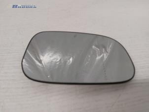 New Mirror glass, right Volvo S60 I (RS/HV) 2.4 20V 140 Price € 12,10 Inclusive VAT offered by Autobedrijf Brooks
