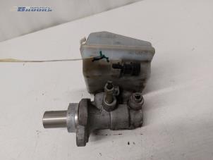 Used Master cylinder Opel Astra H Twin Top (L67) 1.8 16V Price € 25,00 Margin scheme offered by Autobedrijf Brooks