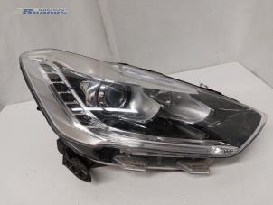 Used Headlight, right Citroen DS5 (KD/KF) 2.0 165 HYbrid4 16V Price € 300,00 Margin scheme offered by Autobedrijf Brooks