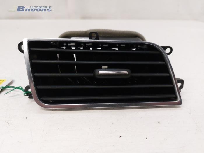 Audi A8 Dashboard vents stock | ProxyParts.com