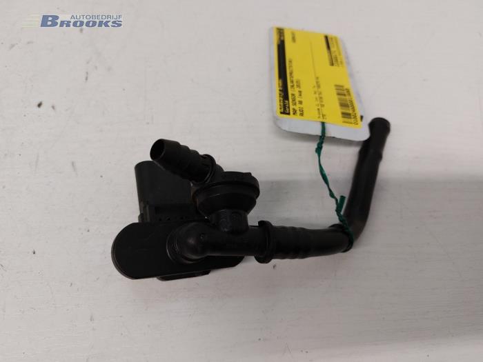 Begagnade MAP-sensor (insugsrör) Audi A8 (D4) 4.2 TDI V8 32V Quattro Pris € 15,00 Marginaltabell erbjuds av Autobedrijf Brooks