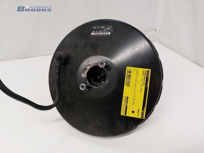 Usagé Servo frein Renault Clio III (BR/CR) 1.5 dCi FAP Prix € 25,00 Règlement à la marge proposé par Autobedrijf Brooks