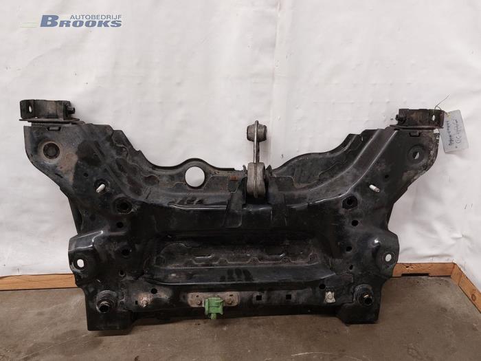 Usagé Faux châssis Renault Megane IV Estate (RFBK) 1.2 Energy TCE 100 Prix € 100,00 Règlement à la marge proposé par Autobedrijf Brooks