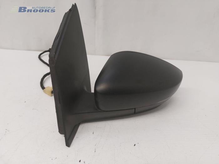 Wing mirror, left from a Volkswagen Polo V (6R) 1.2 12V 2009