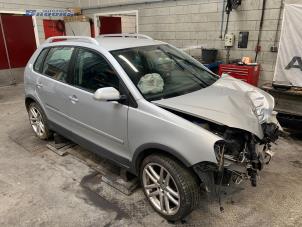 Used Electric fuel pump Volkswagen Polo IV (9N1/2/3) 1.6 16V Price € 20,00 Margin scheme offered by Autobedrijf Brooks