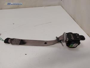 Used Rear seatbelt, left Kia Rio II (DE) 1.4 16V Price € 25,00 Margin scheme offered by Autobedrijf Brooks