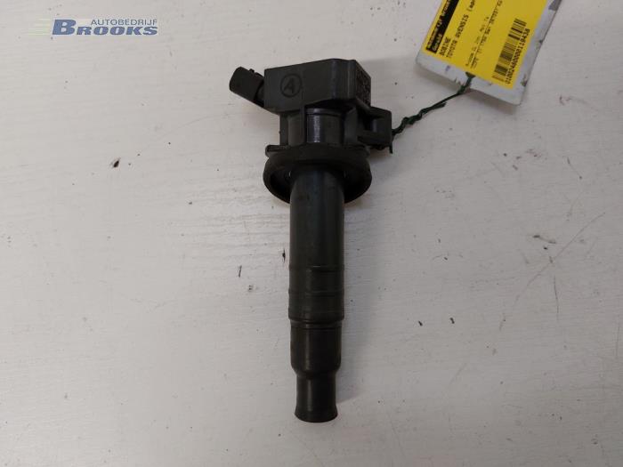 Usagé Bobine Toyota Avensis Wagon (T25/B1E) 1.8 16V VVT-i Prix € 10,00 Règlement à la marge proposé par Autobedrijf Brooks