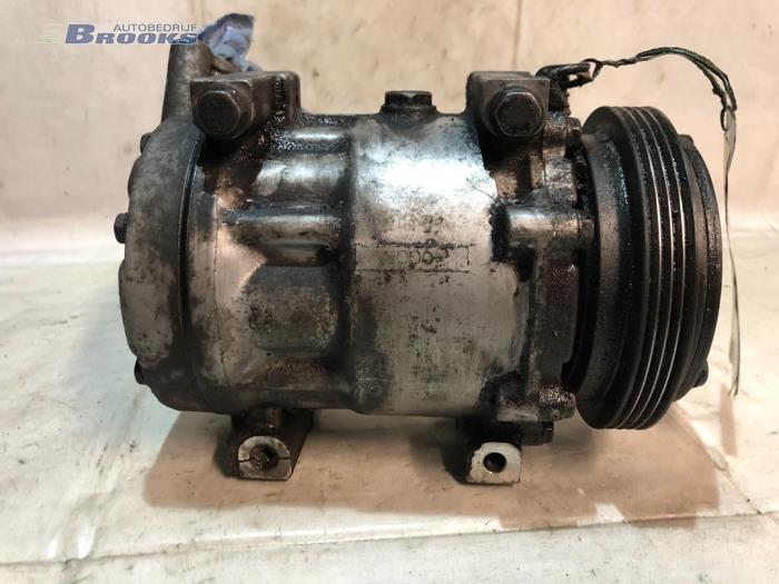 Gebrauchte Klimapumpe Renault Clio II (BB/CB) 1.6 RN, RT Preis € 50,00 Margenregelung angeboten von Autobedrijf Brooks