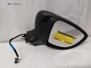 Used Wing mirror, right Renault Clio IV (5R) 0.9 Energy TCE 90 12V Price € 30,00 Margin scheme offered by Autobedrijf Brooks