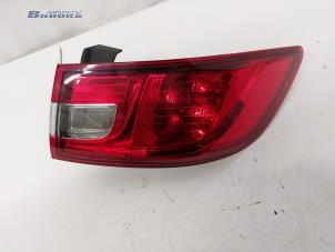 Used Taillight, right Renault Clio IV (5R) 0.9 Energy TCE 90 12V Price € 20,00 Margin scheme offered by Autobedrijf Brooks