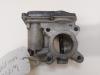 Throttle body from a Renault Clio IV (5R) 0.9 Energy TCE 90 12V 2013