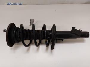 Used Front shock absorber rod, right Volvo V60 I (FW/GW) 2.0 D4 16V Price € 50,00 Margin scheme offered by Autobedrijf Brooks