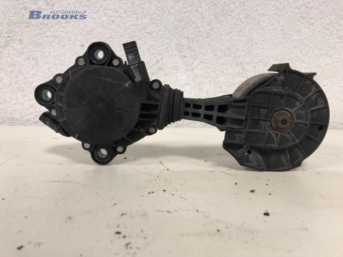 Usados Rodillo tensor correa múltiple Citroen C3 (SC) 1.4 16V VTi Precio € 15,00 Norma de margen ofrecido por Autobedrijf Brooks