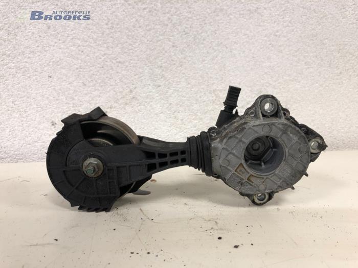 Usados Tensor correa múltiple Peugeot 207/207+ (WA/WC/WM) 1.4 16V VTi Precio € 50,00 Norma de margen ofrecido por Autobedrijf Brooks