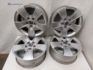 Used Set of sports wheels Skoda Octavia Combi (1Z5) 1.2 TSI Price € 100,00 Margin scheme offered by Autobedrijf Brooks