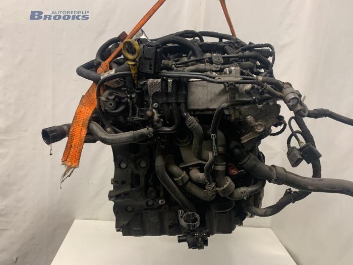 Engine crankcase from a Volkswagen Caddy IV 2.0 TDI 75 2018