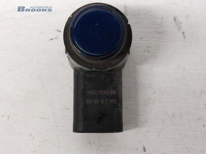 Usados Sensor PDC Volvo V60 I (FW/GW) 2.0 D4 16V Precio € 10,00 Norma de margen ofrecido por Autobedrijf Brooks