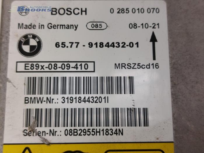 Boitier airbag d'un BMW 1 serie (E87/87N) 116i 1.6 16V 2009