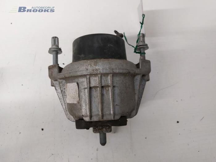 Gebrauchte Motorlager BMW 1 serie (E87/87N) 116i 1.6 16V Preis € 15,00 Margenregelung angeboten von Autobedrijf Brooks