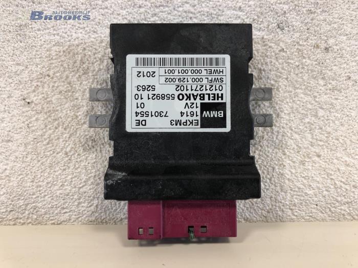 Usagé Module pompe carburant BMW 5 serie Touring (F11) 530d 24V Blue Performance Prix € 50,00 Règlement à la marge proposé par Autobedrijf Brooks