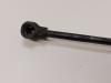 Rear gas strut, right from a Renault Clio IV Estate/Grandtour (7R) 1.5 Energy dCi 90 FAP 2015