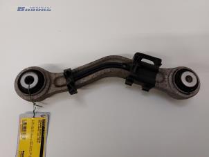 Used Rear wishbone, right BMW 5 serie Touring (F11) 530d 24V Blue Performance Price € 25,00 Margin scheme offered by Autobedrijf Brooks