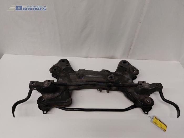 Usados Subchasis Peugeot 208 I (CA/CC/CK/CL) 1.2 Vti 12V PureTech 82 Precio € 25,00 Norma de margen ofrecido por Autobedrijf Brooks