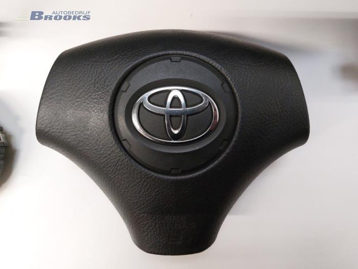 Airbag set + dashboard van een Toyota Corolla (E12) 1.6 16V VVT-i 2004