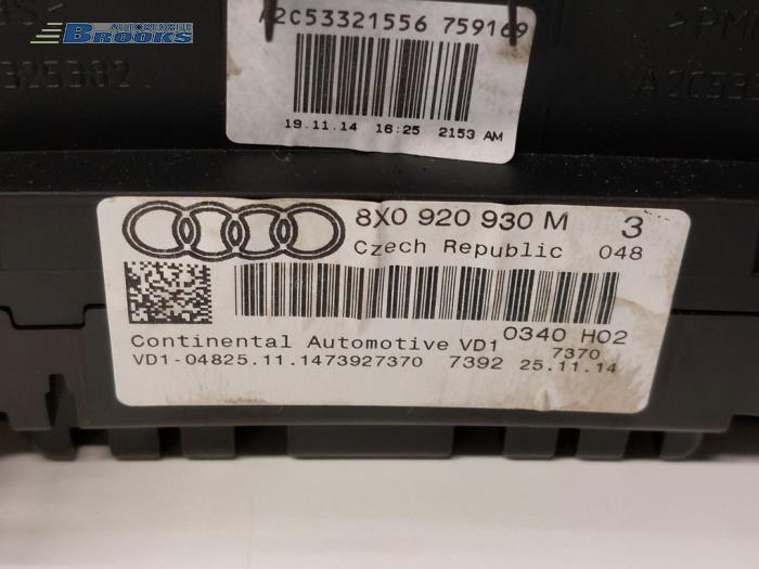 Cerradura de contacto y ordenador de un Audi A1 Sportback (8XA/8XF) 1.2 TFSI 2014